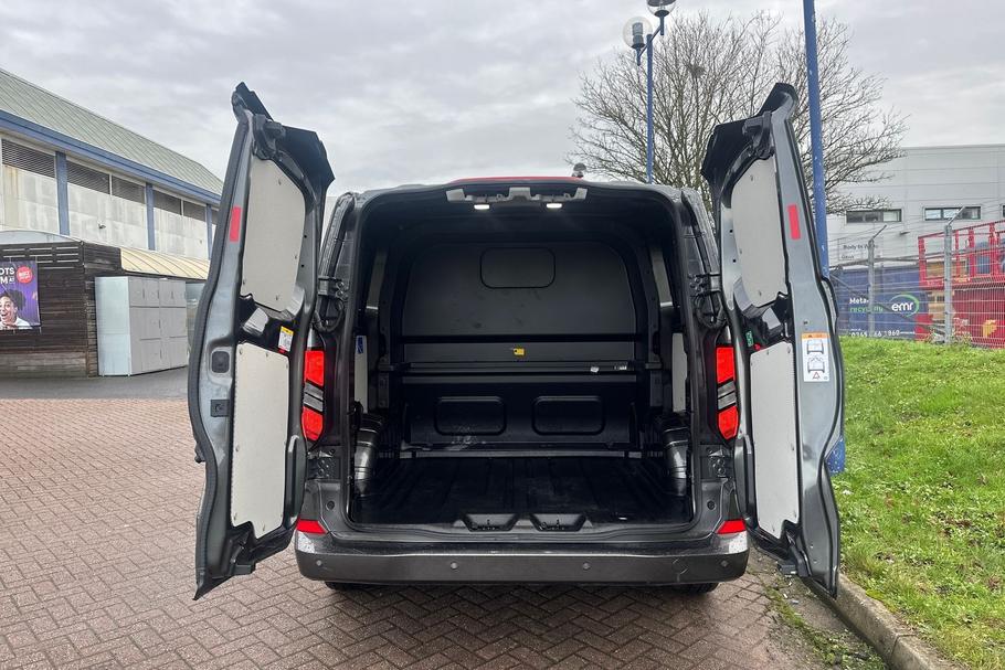 Used Ford TRANSIT CUSTOM 6