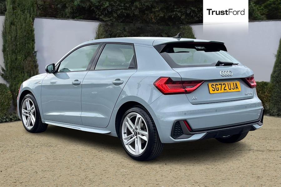 Audi A1 Photo autoimg-8d7a25ebc1c9f03c7ef2cda60352ee6481209717.jpg