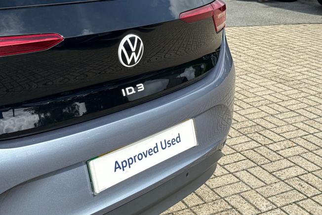 VOLKSWAGEN ID.3 Photo 21