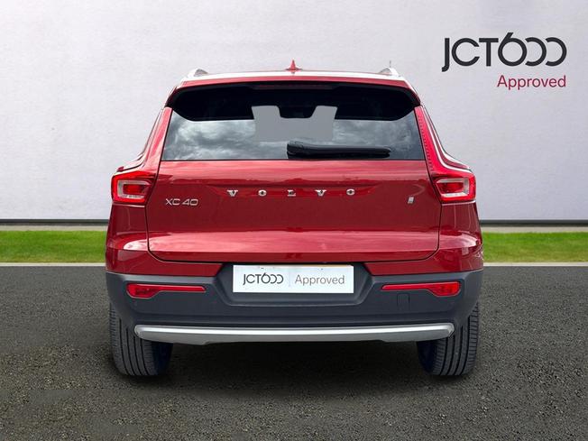 VOLVO Xc40 Photo 7