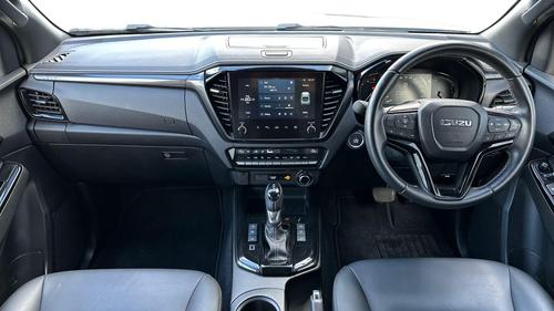 Isuzu D-MAX Photo autoimg-8d7b9b13ae7b97877cdfa067dbb07b9021c6a86d.jpg