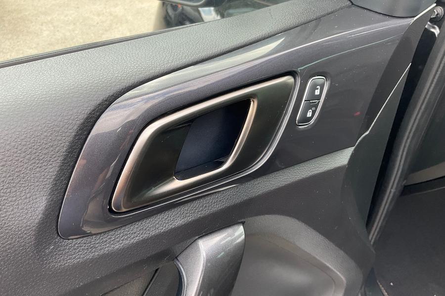 Ford RANGER Photo autoimg-8d7cd4a0d74339c234d025168c0d64b1902c9856.jpg