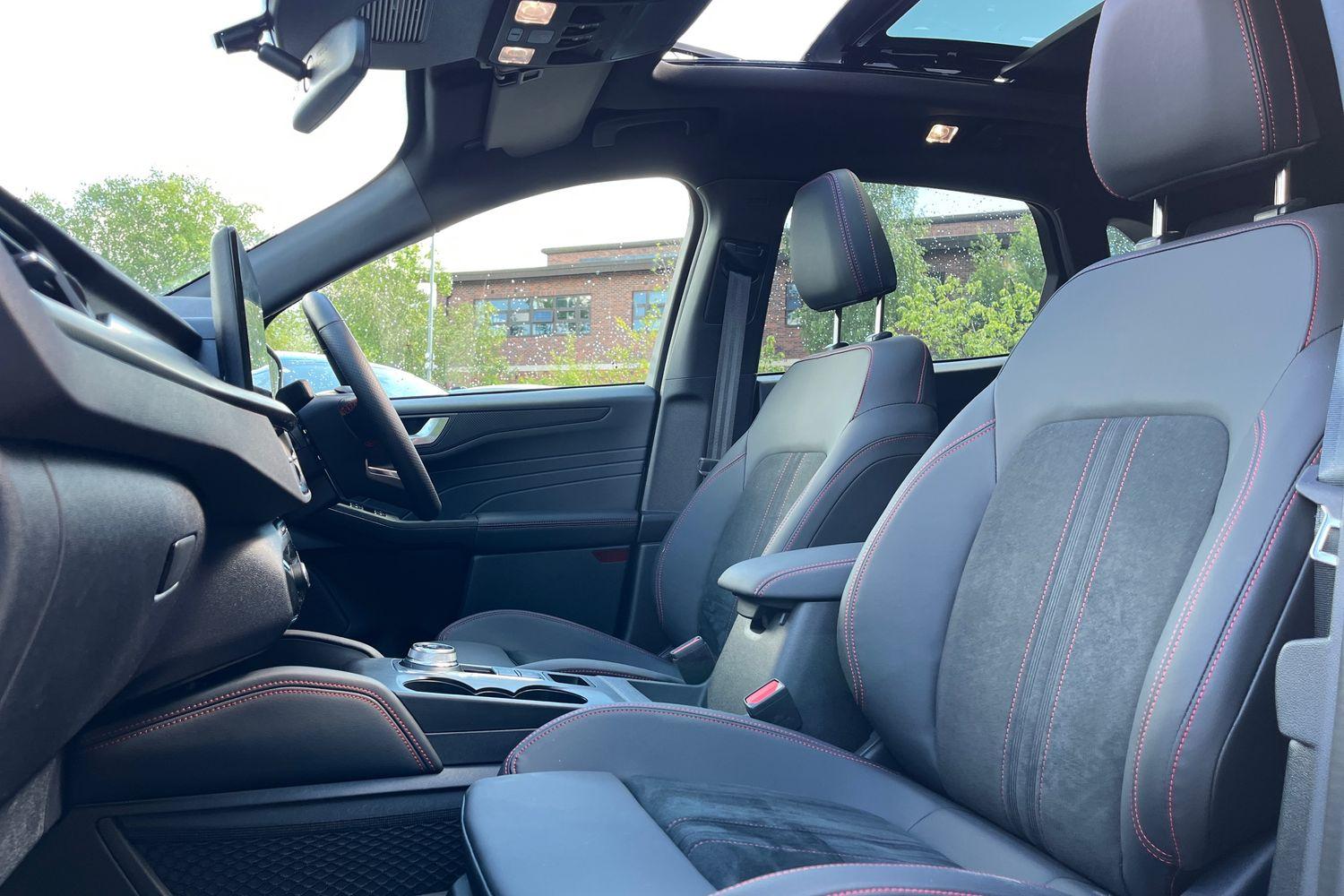 Ford Kuga Photo 18