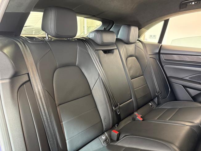 PORSCHE Macan Photo 28