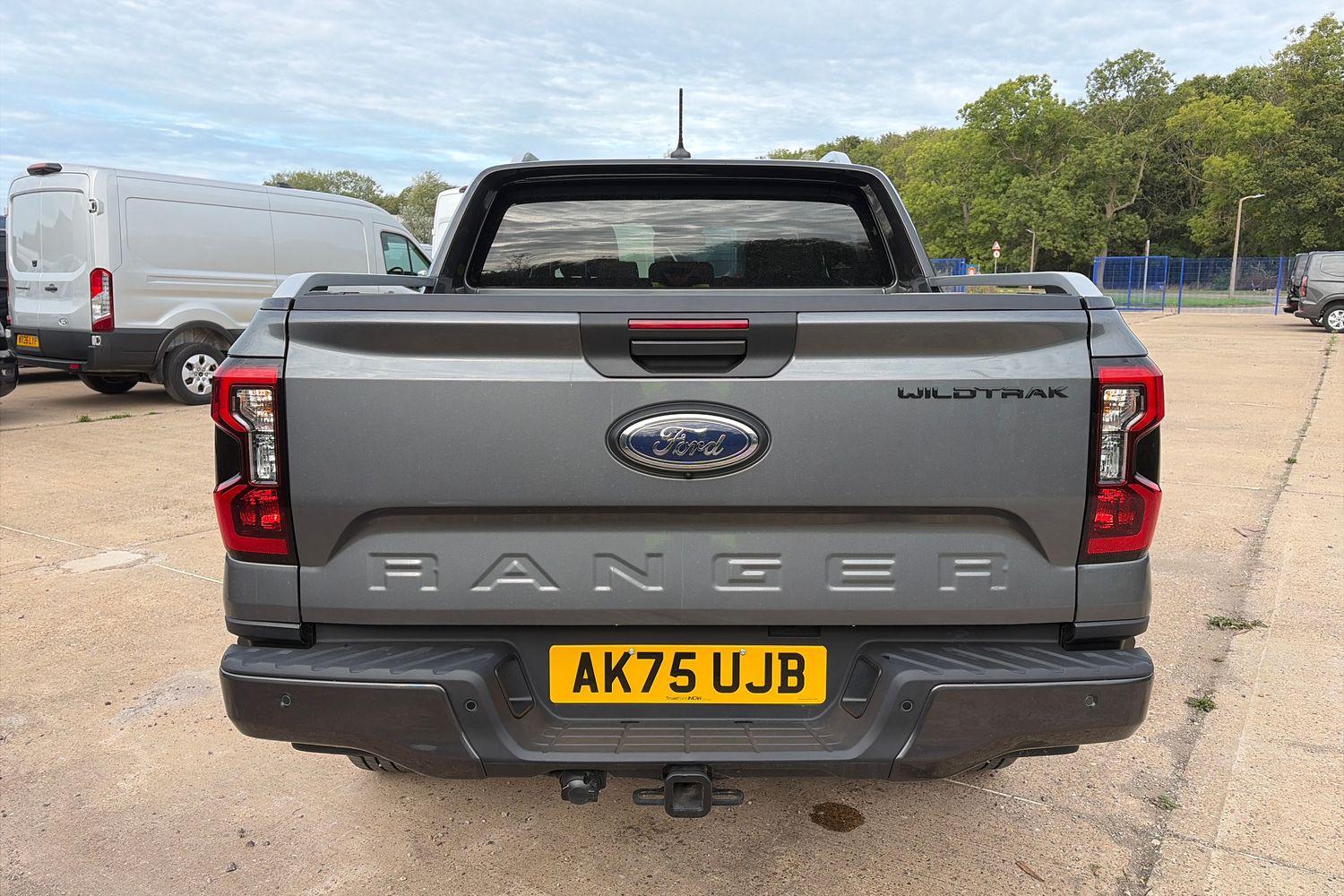 Ford RANGER Photo 12