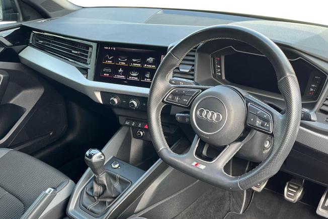 AUDI A1 Photo 6