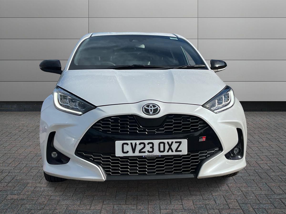 Toyota Yaris Photo 7