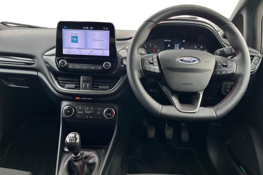 Ford FIESTA Photo autoimg-8d8893ba7009c4643b2aa26dcb139bb2fb6ff198.jpg