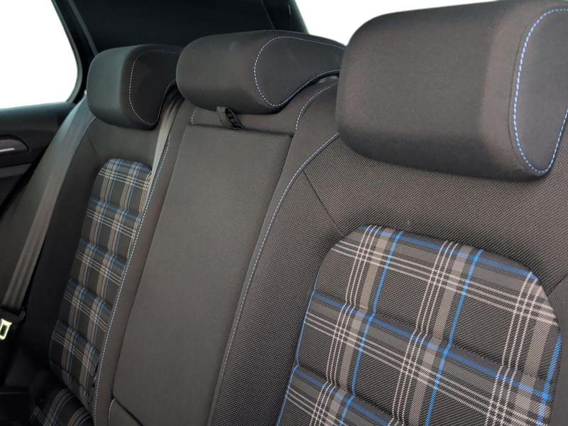 Used Volkswagen Golf NV20MSU 17