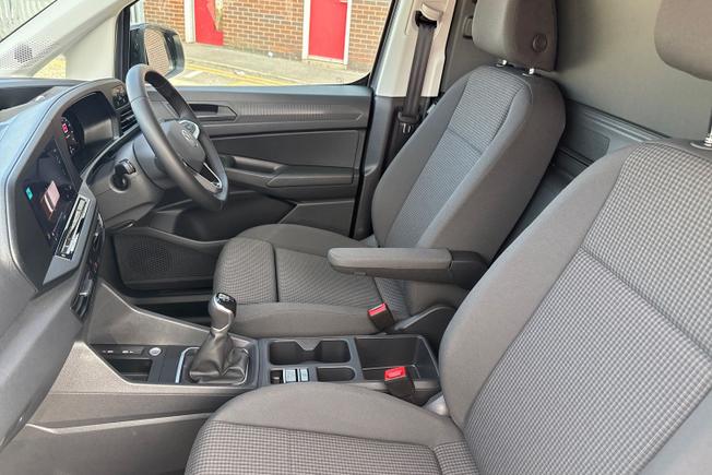 VOLKSWAGEN Caddy Photo 31