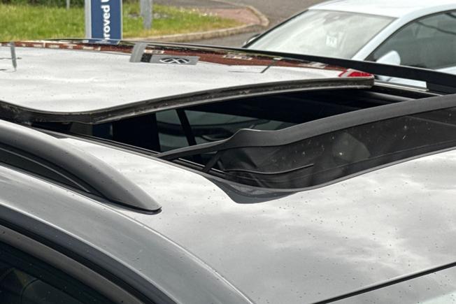 VOLKSWAGEN Tiguan Photo 21