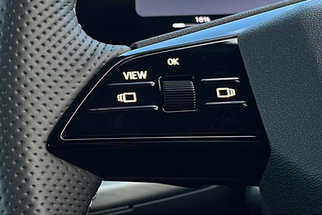 AUDI  Audi Q4 Sportback Photo 16