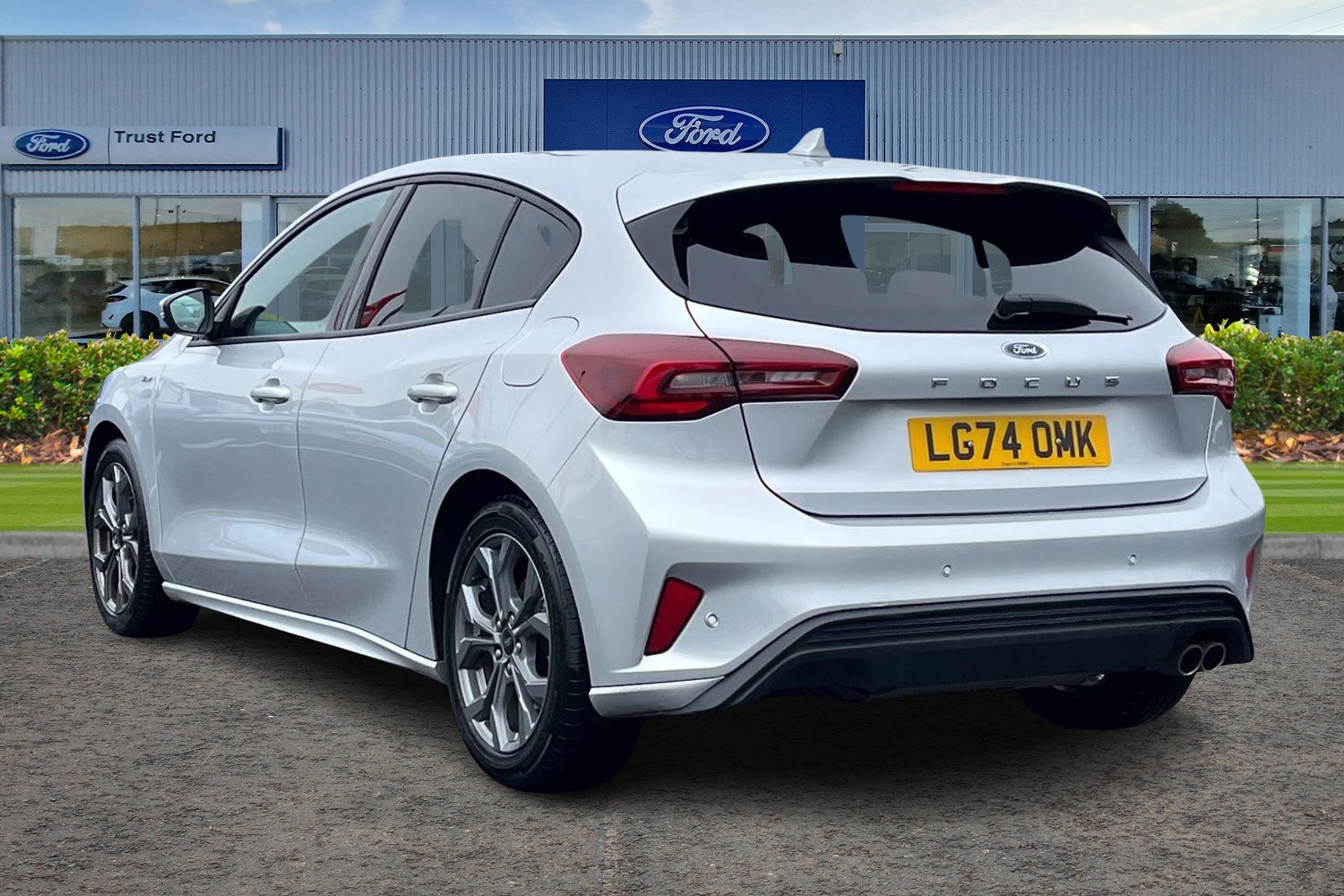 Ford FOCUS Photo 1
