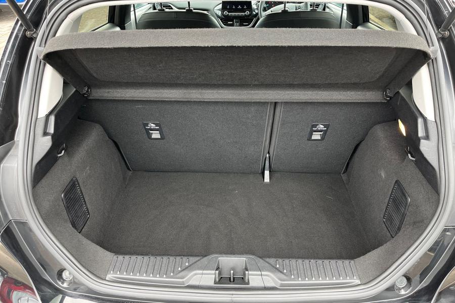 Ford Fiesta Photo autoimg-8d9abc9b275478b8f19463aa21296e940c346cb3.jpg
