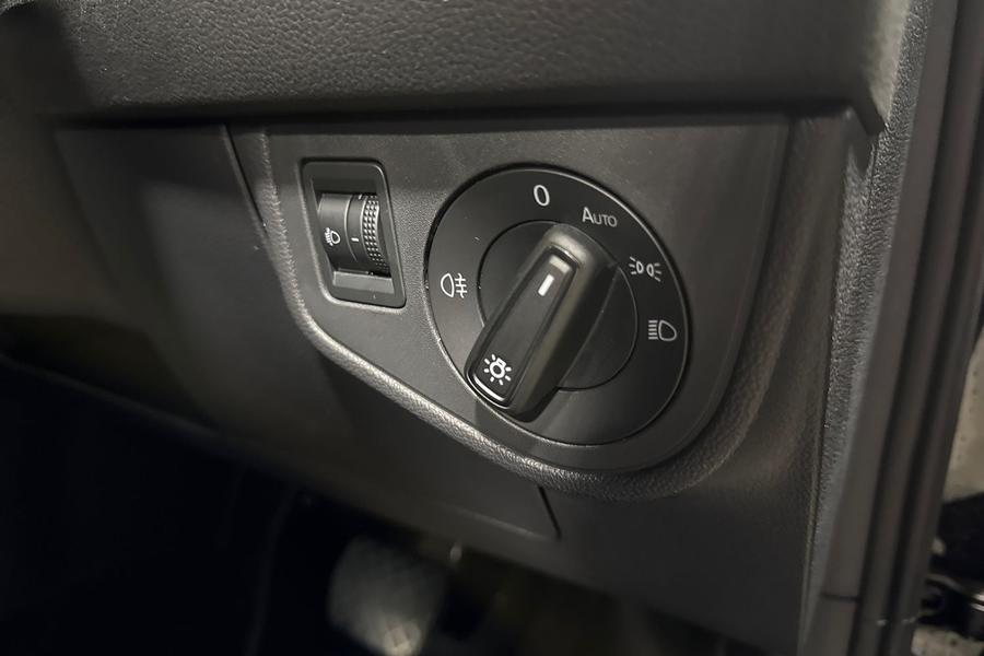 Volkswagen POLO Photo autoimg-8d9bcd34ad56a94a3a58b9f8d865743c3e1989fe.jpg