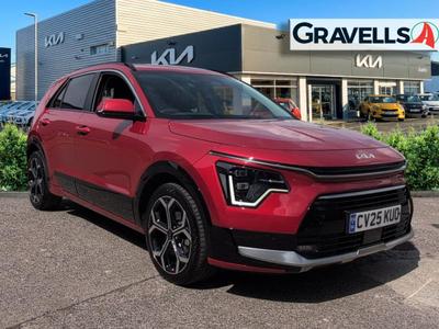 Used 2025 Kia NIRO 1.6h GDi 3 SUV 5dr Petrol Hybrid DCT Euro 6 (s/s) (127 bhp) runway red at Gravells