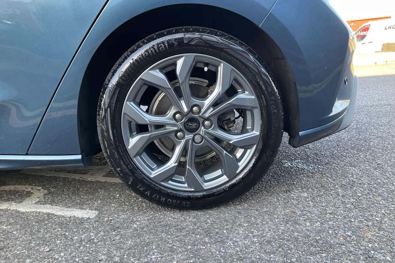 Ford Focus Photo 7