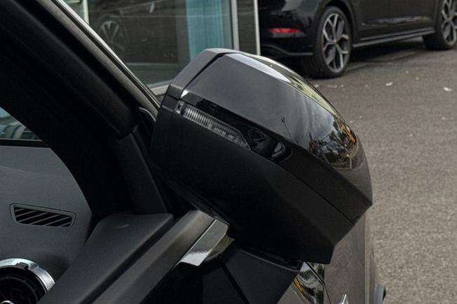 Audi Q2 Photo 45