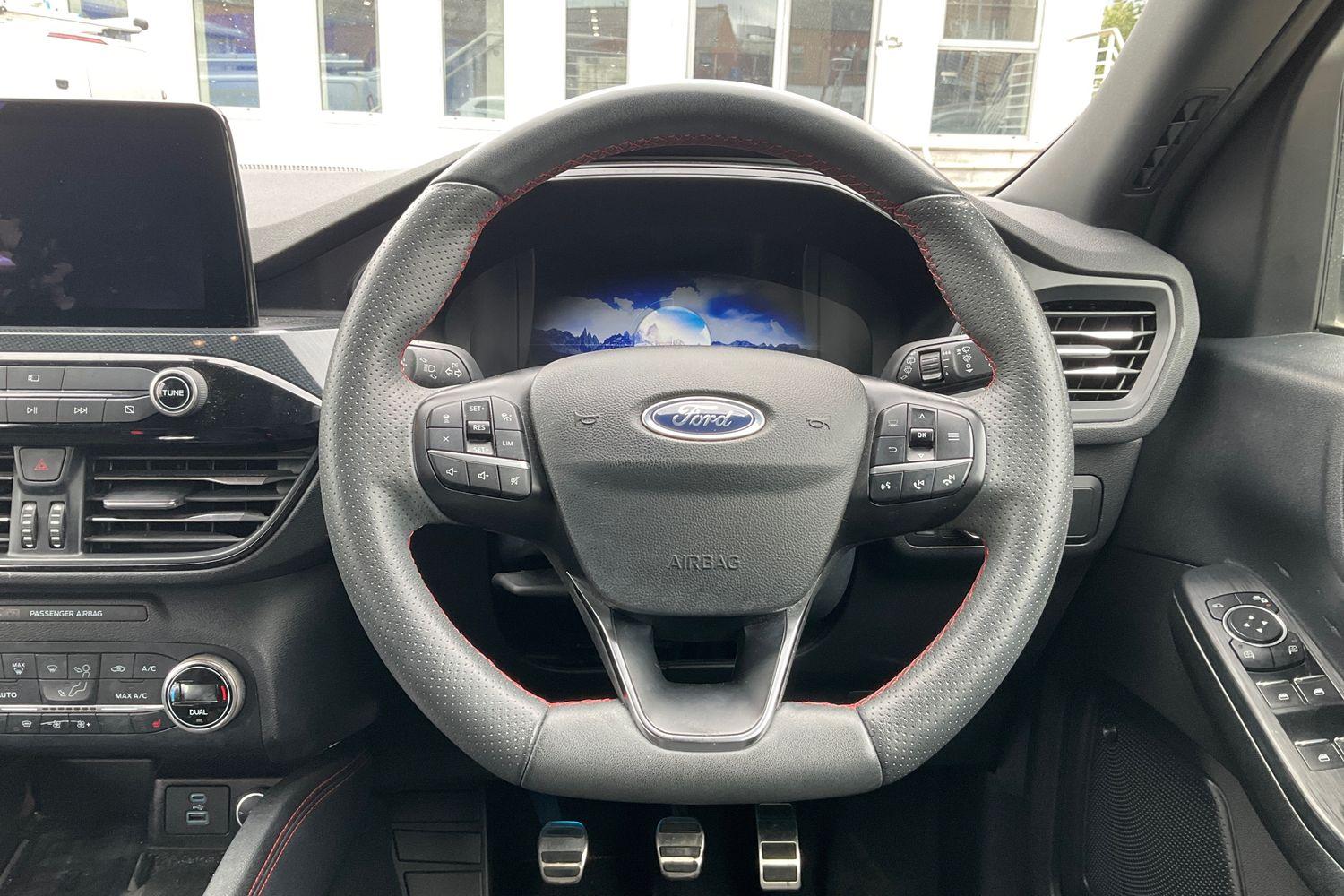 Ford KUGA Photo 11