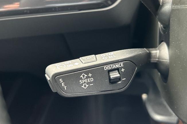 AUDI Q4 E-Tron Photo 50