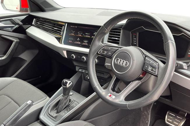 Audi A1 Photo 6