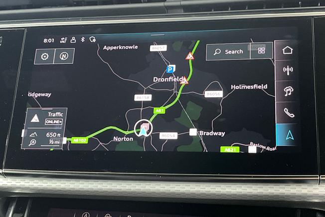 AUDI Q8 Photo 14