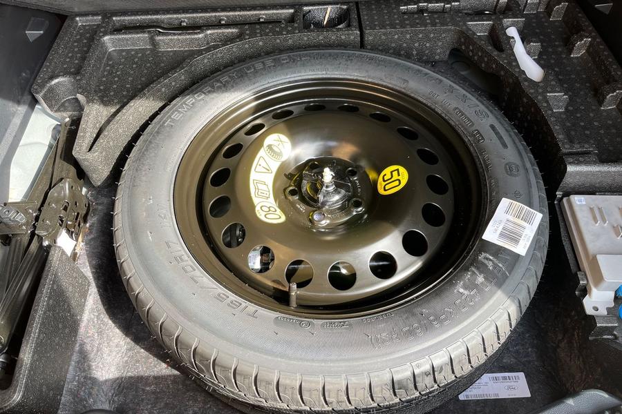 Ford KUGA Photo autoimg-8db1864a2e2bfafde5ad94d06907ca99f5c77ad2.jpg