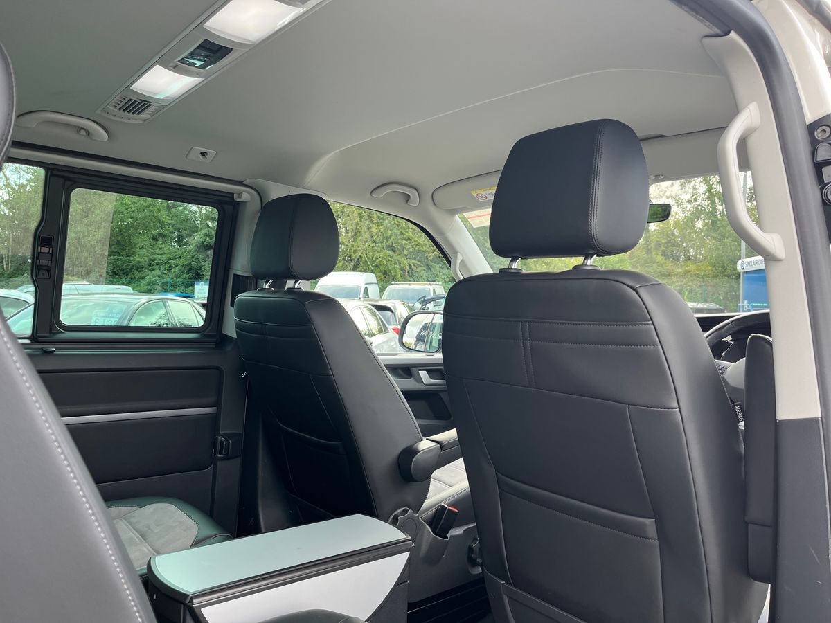 Volkswagen Caravelle Photo 34