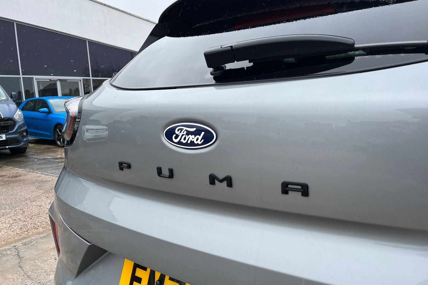 Ford PUMA Photo 39