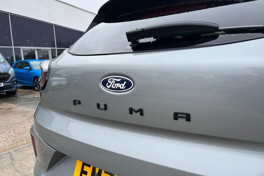 Ford PUMA Photo autoimg-8db6ff70092e49687828b7f1794bef0b77529bf0.jpg