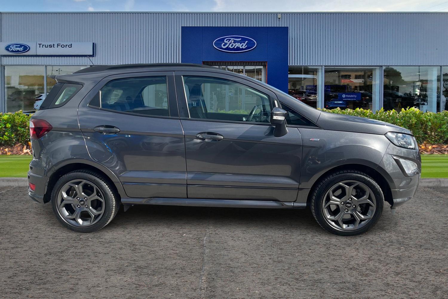 Ford ECOSPORT Photo 2