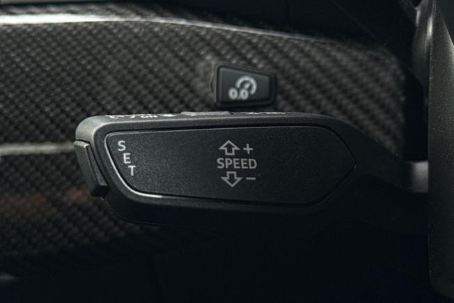 AUDI Rs4 Avant Photo 38