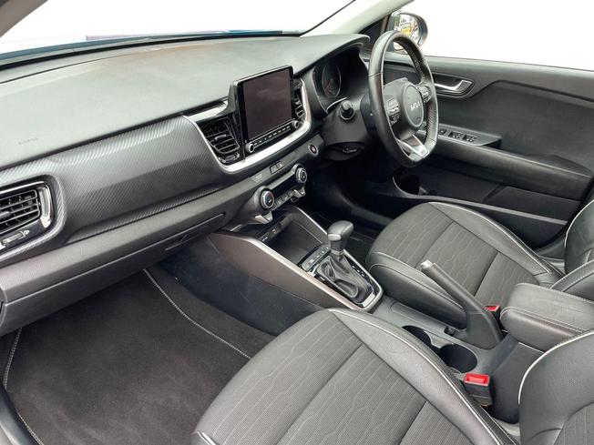 KIA Stonic Photo 2