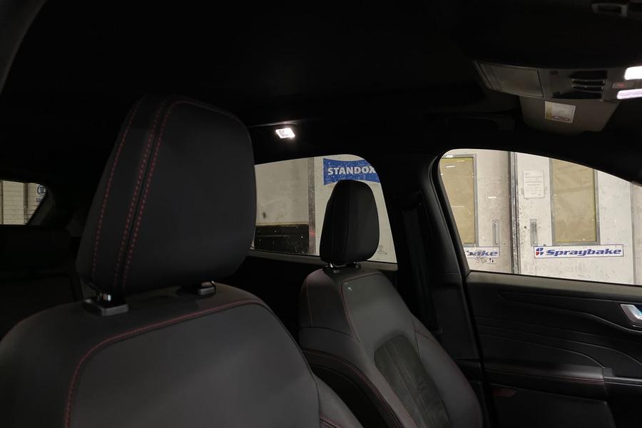 Ford KUGA Photo autoimg-8dc2d18564efa4f0ecdf8ebcd770d175c793844e.jpg