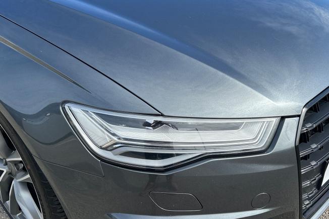 AUDI A6 Avant Photo 19
