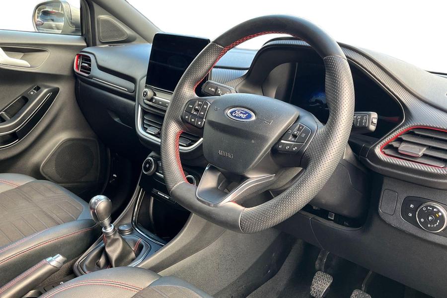 Ford PUMA Photo autoimg-8dca585c702143b22bcbbdfe7f7e90411589fdd0.jpg