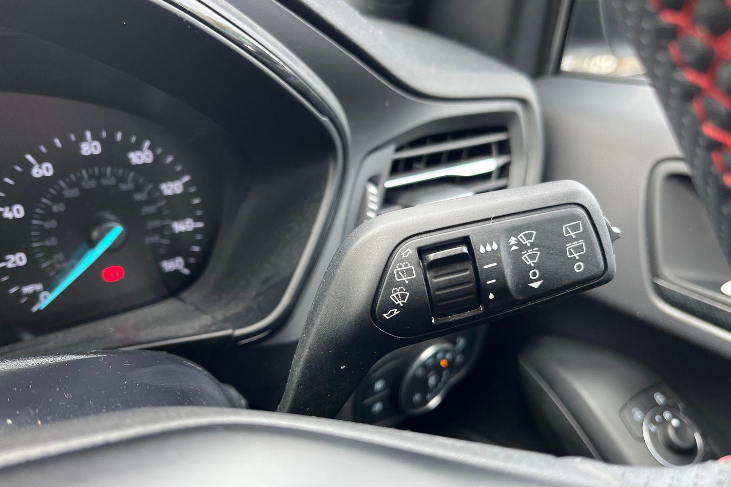 Ford FOCUS Photo 14