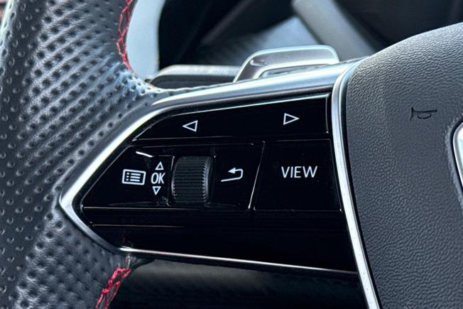 AUDI Rs E-Tron Gt Photo 16