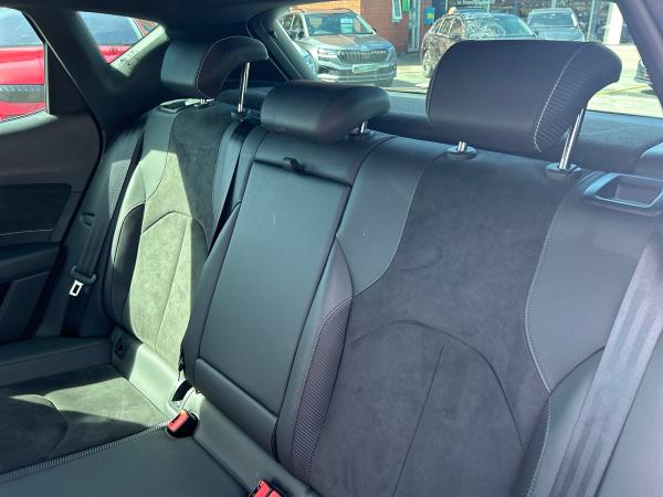 SEAT Leon Photo autoimg-8dcc32ab9e05a12adb8297a8da345ad13ac323ff.jpg