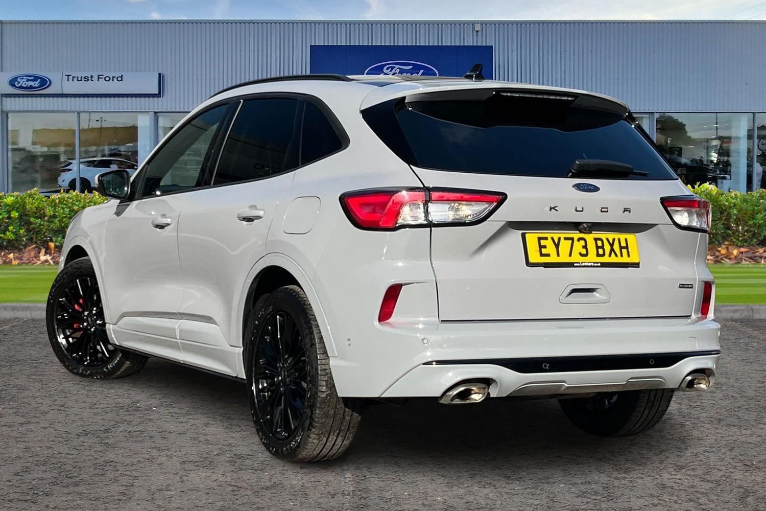 Ford KUGA Photo 1