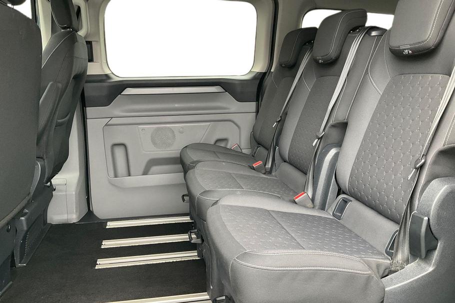 Used Ford Tourneo Custom HG24YSX 10