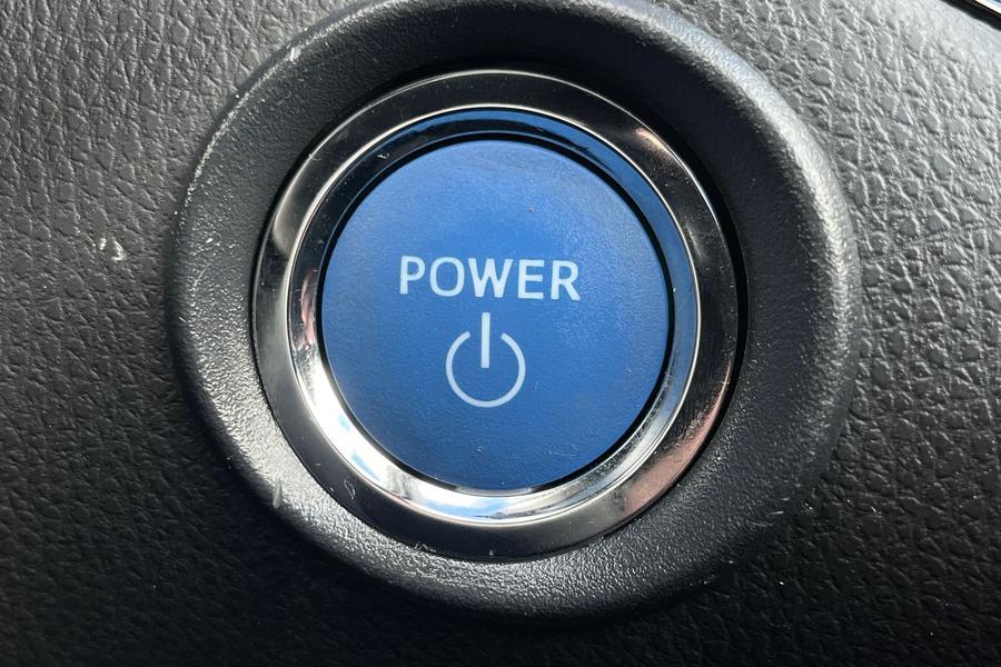 Toyota C-HR Photo autoimg-8dd3568be73f4410ad62d62687c6de31790847b3.jpg