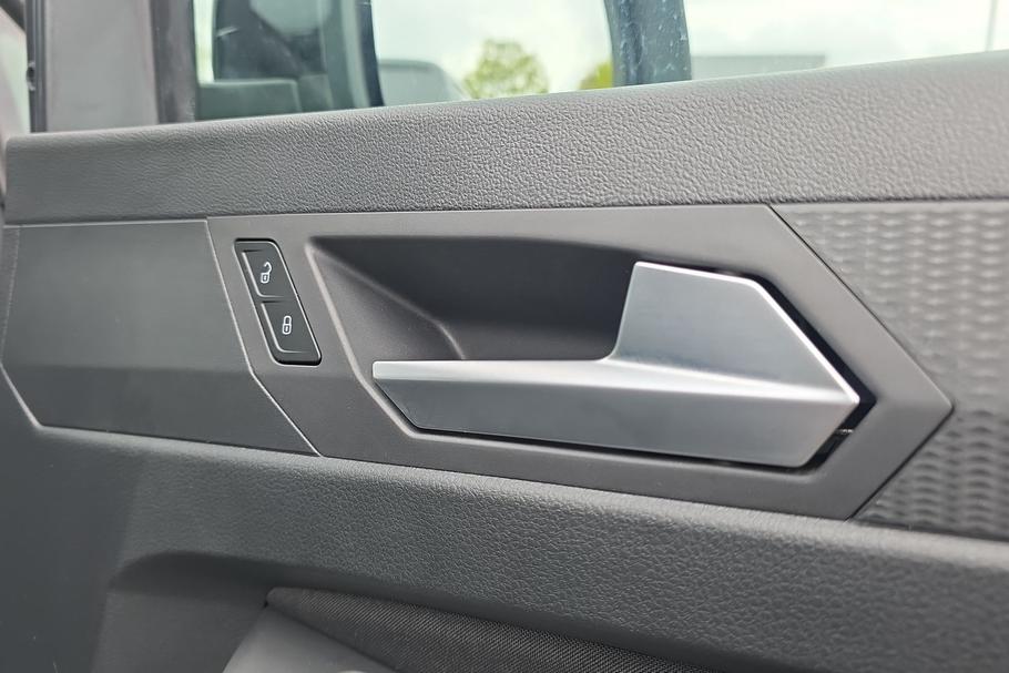 Used FORD TRANSIT CONNECT WR75HYN 25