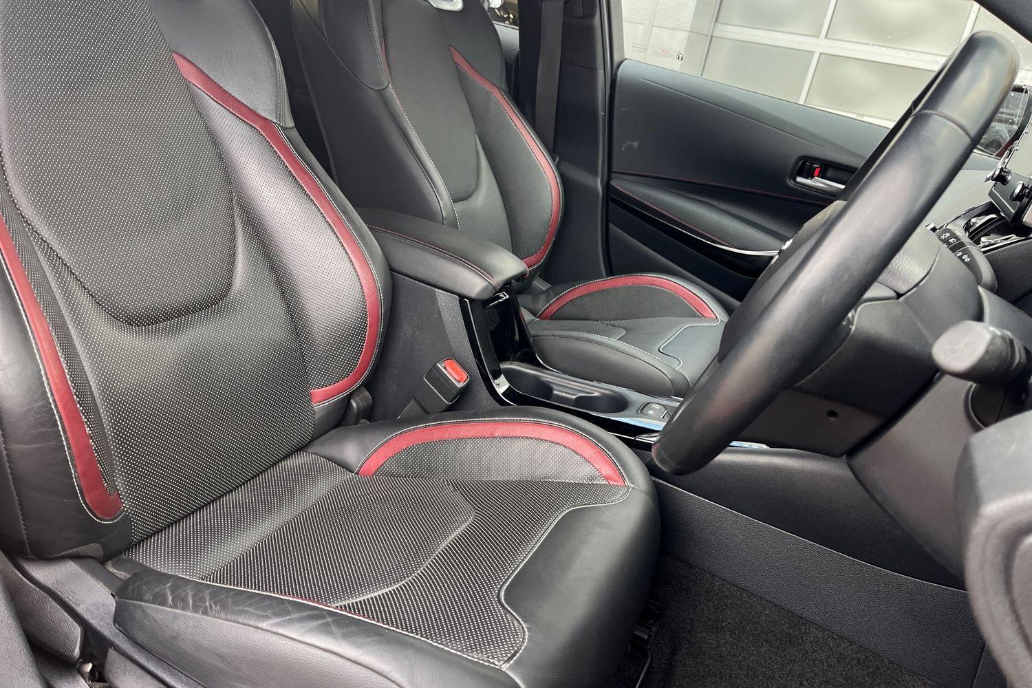 Toyota Corolla Photo 16