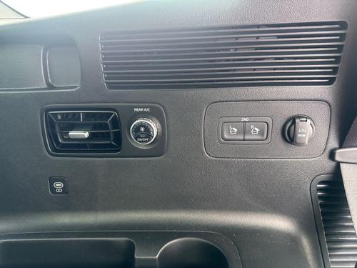 Kia SORENTO Photo autoimg-8dd590f3740f2241fbb39c387481b1d647d76d4e.jpg