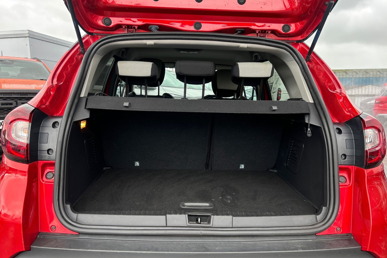 Renault CAPTUR Photo 20