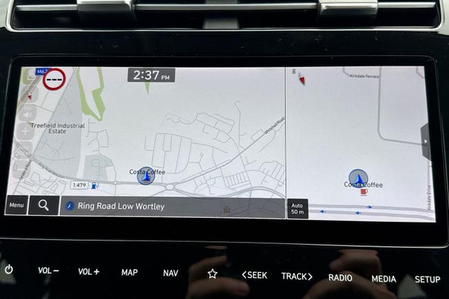 HYUNDAI Tucson Photo 14