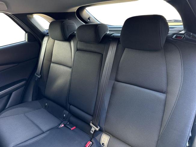 MAZDA Cx-30 Photo 9