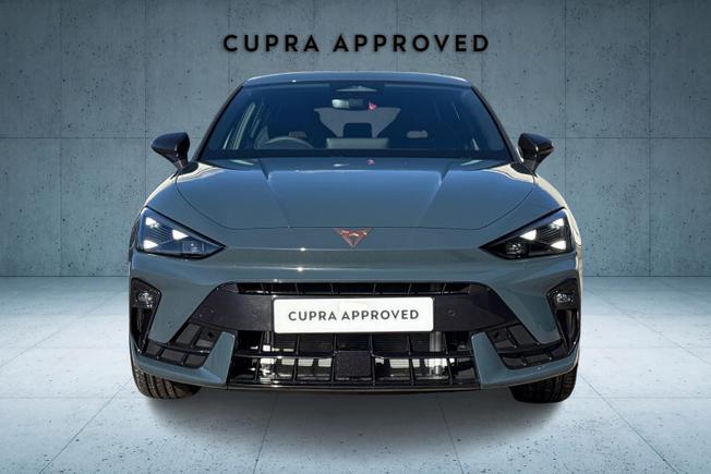CUPRA Leon Photo 8