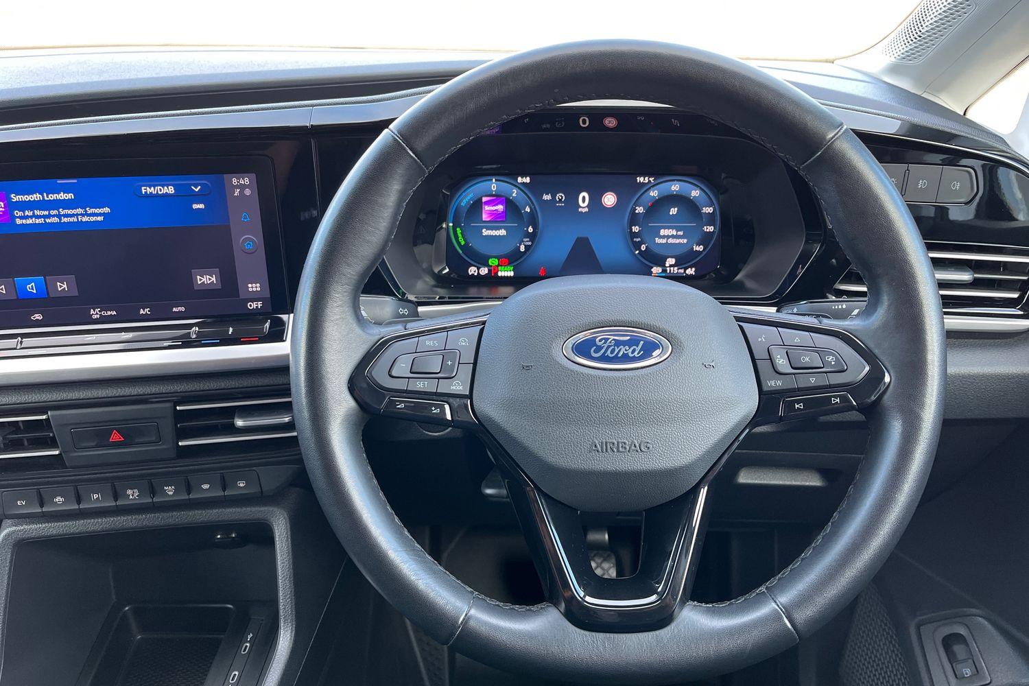 Ford TRANSIT CONNECT Photo 29